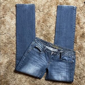 Premium Vanity Collection Y2K 2000s Style Jean Size 26w/31L